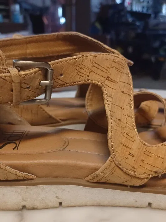 Sofft Women's Sandals 8.5M Tan - Picture 2 of 5